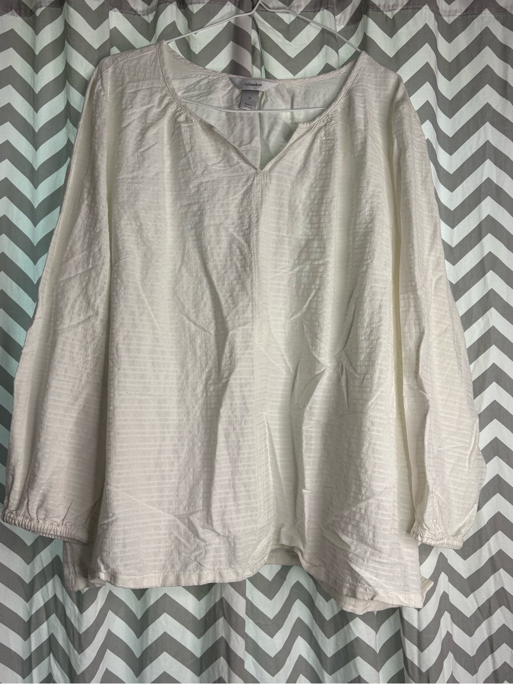 CJ Banks Cream Textured V-Neck Long Sleeve Tunic